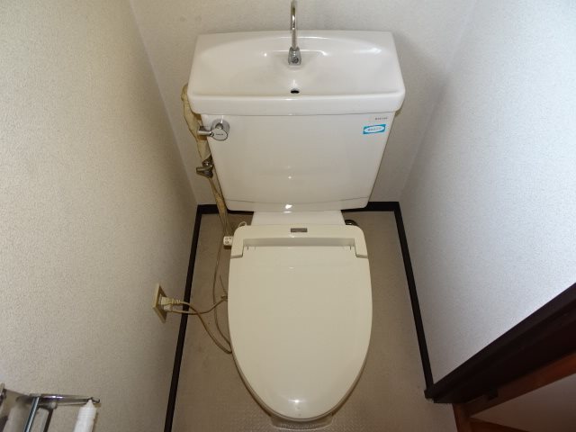 トイレ　※参考写真