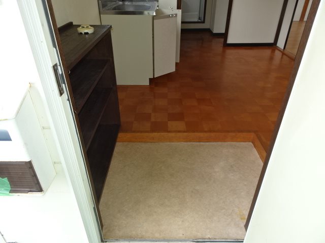 玄関　※参考写真
