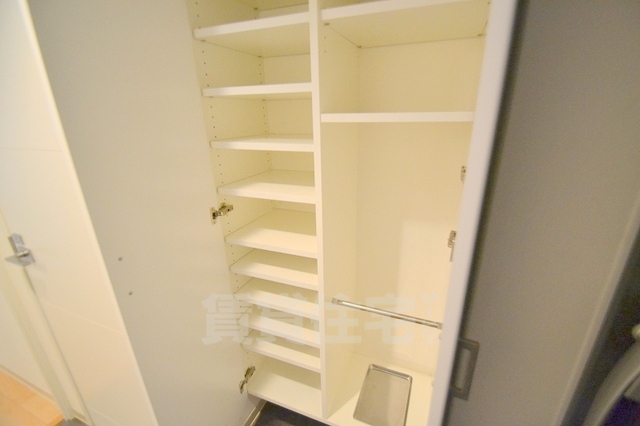 その他部屋・スペース　下足箱