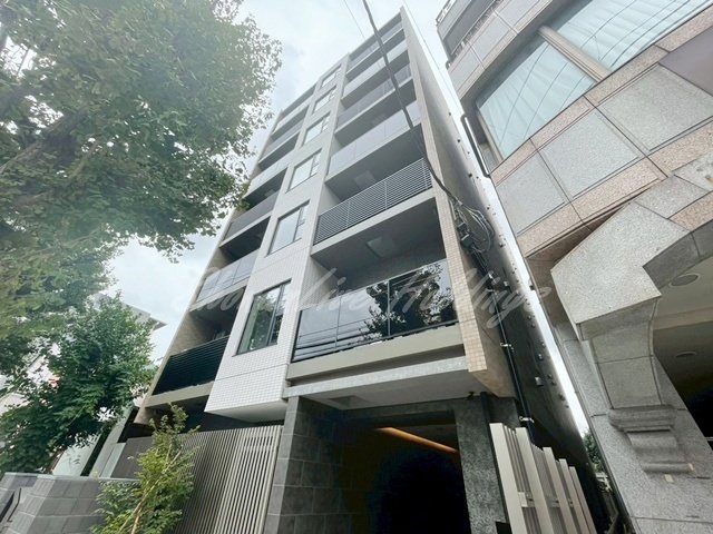 建物外観　★遮音性の高い鉄筋コンクリート造マンション★