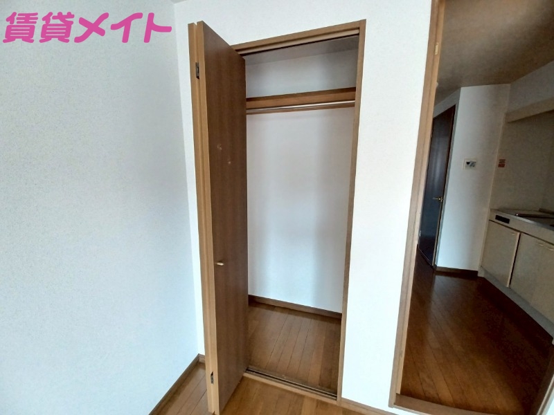 収納　別棟同型参考写真