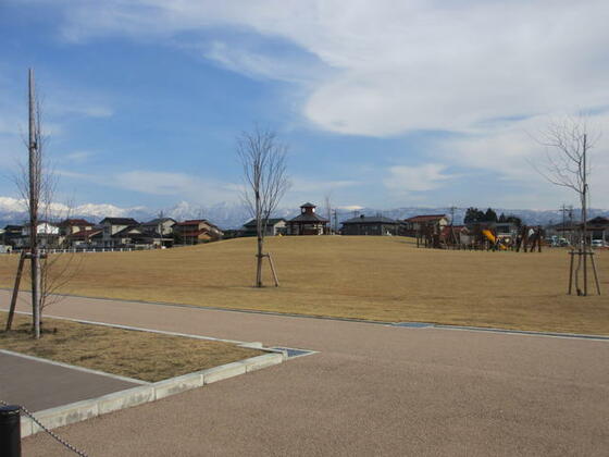 公園　朝菜町公園（公園）まで10m