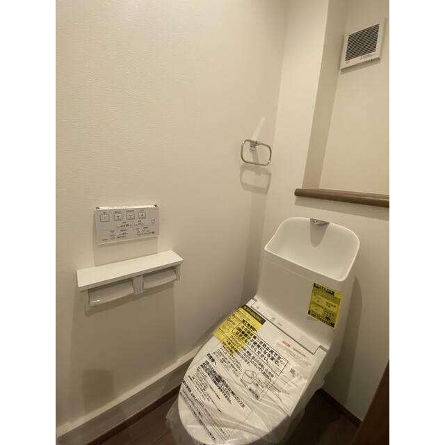 トイレ　同タイプの参考写真