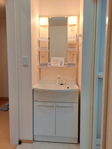 洗面設備　生活に欠かせない独立洗面台です