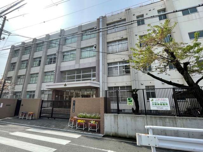 小学校　大阪市立大池小学校（小学校）まで350m