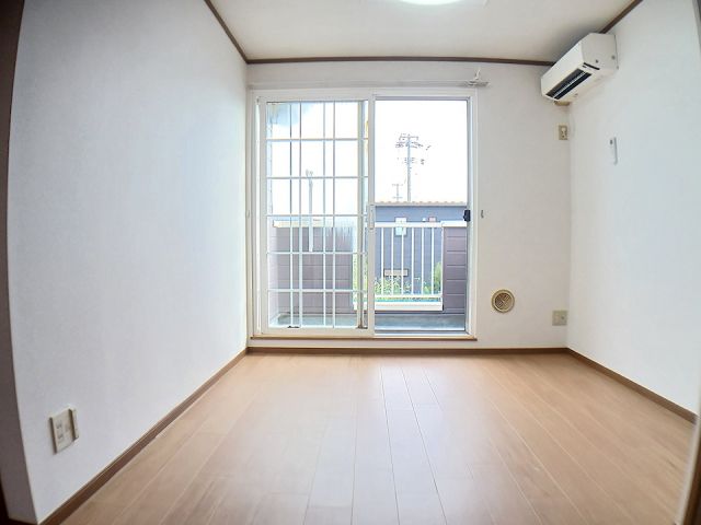 グリーンハイツ大門の居間写真