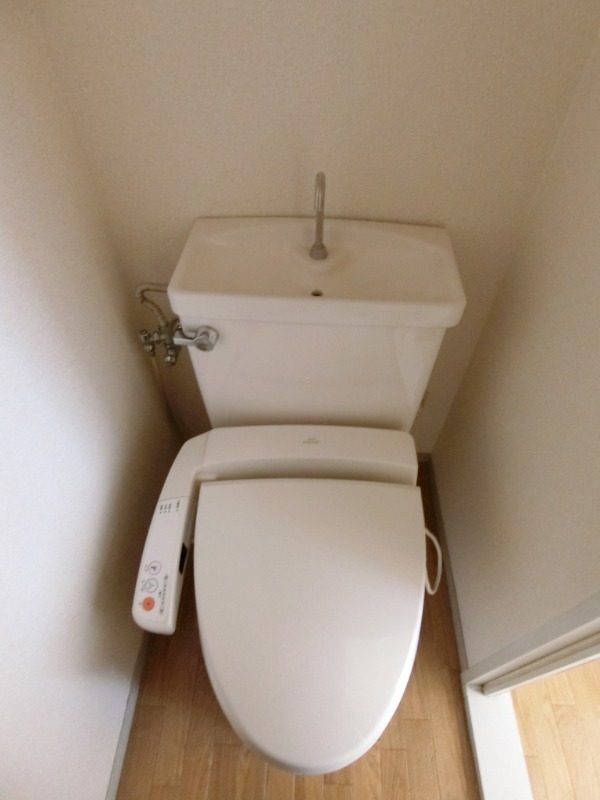 トイレ　図面と現状に相違がある場合には現状を優先