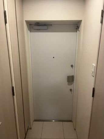 玄関　弊社は都内全域の物件をご紹介可能です！