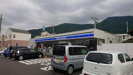 コンビニ　ローソン小倉南葛原5丁目店（コンビニ）まで500m