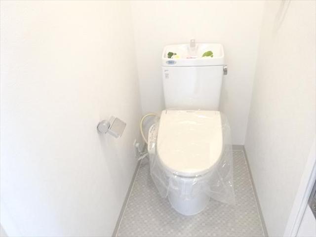 トイレ　水周りも綺麗です。