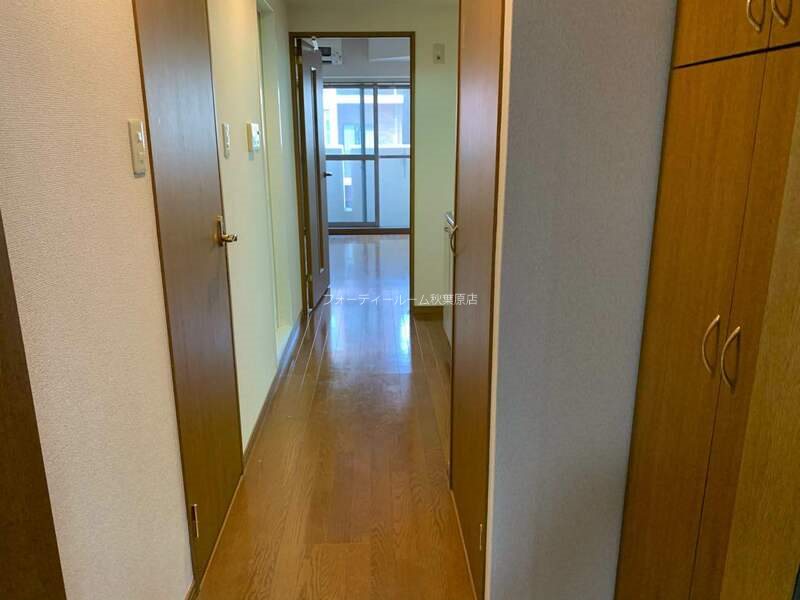 玄関　《見学予約受付中》設備充実分譲賃貸マンション！