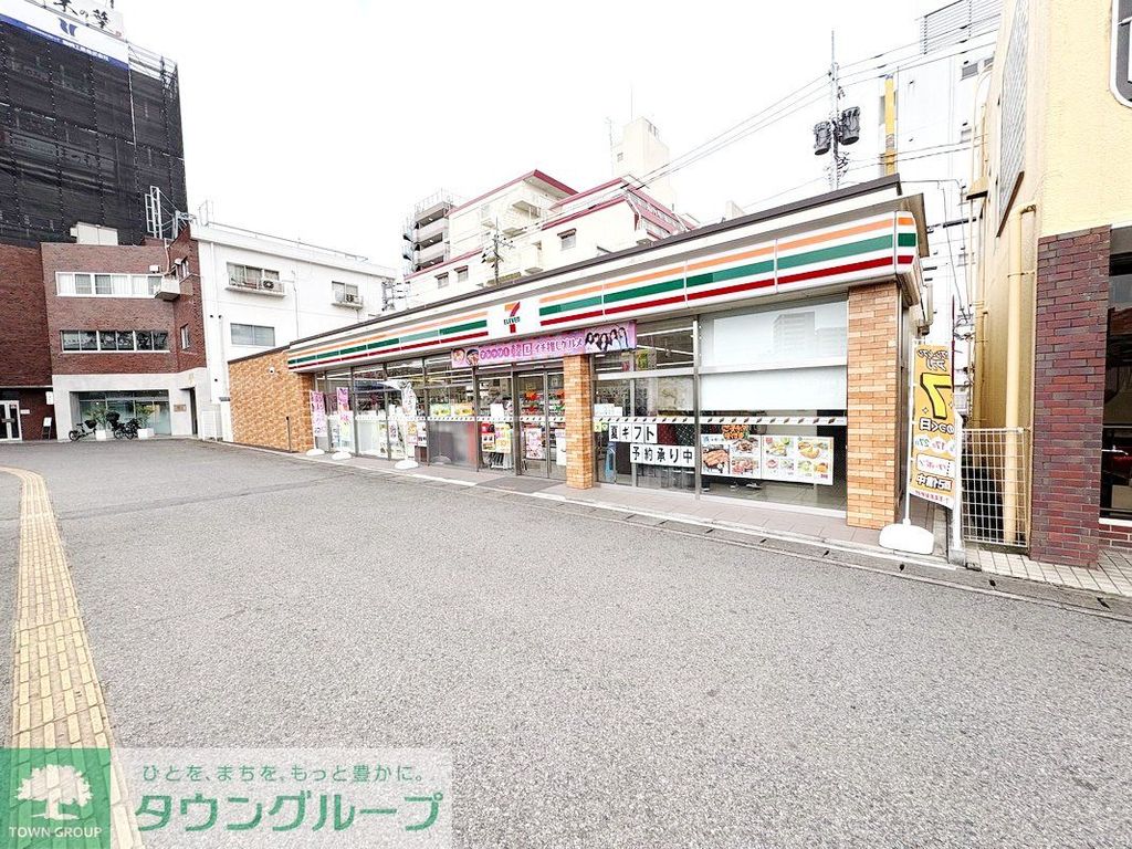 コンビニ　セブンイレブン春日部西口店（コンビニ）まで580m