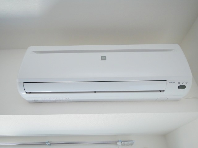 その他設備　エアコン付きで夏も安心☆