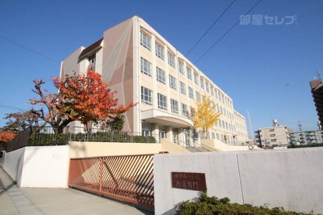 小学校　植田南小学校（小学校）まで630m