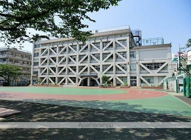 小学校　二葉小学校（小学校）まで2226m