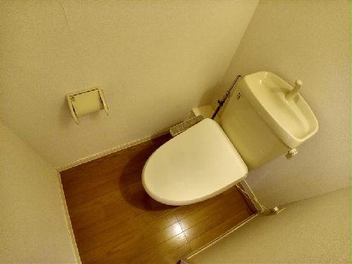 レオパレスフレア駅元町のトイレ写真