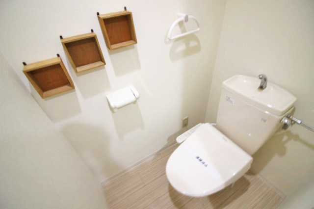 パルクトゥール中の島のトイレ写真