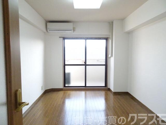 居室・リビング　広々とした明るいお部屋です♪