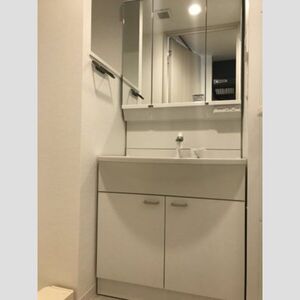 洗面設備　洗面所です