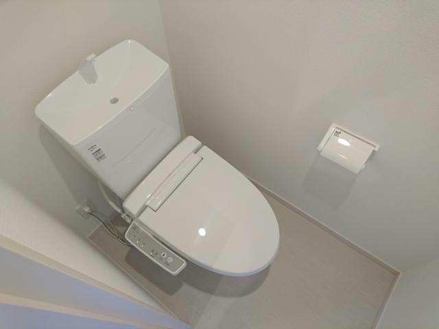 トイレ　※別部屋写真