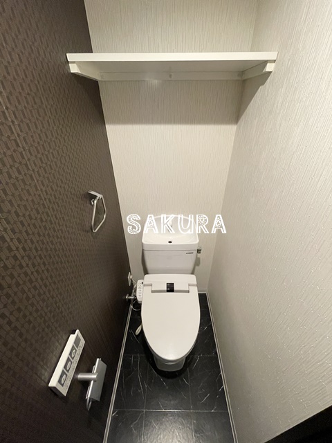 トイレ　落ち着いた色調のトイレです♪