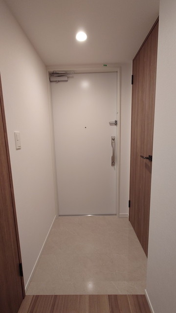 玄関　※写真は同タイプ住戸です。