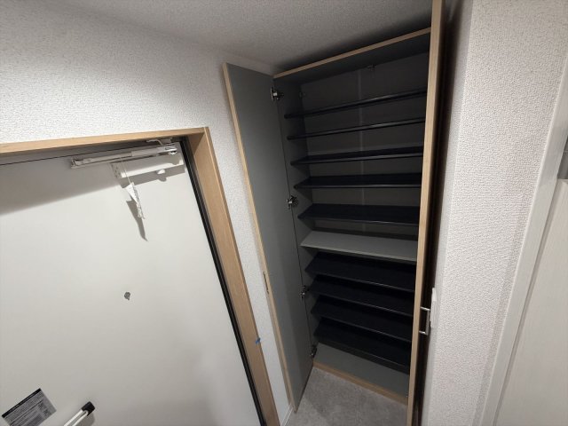 セレスタの玄関写真