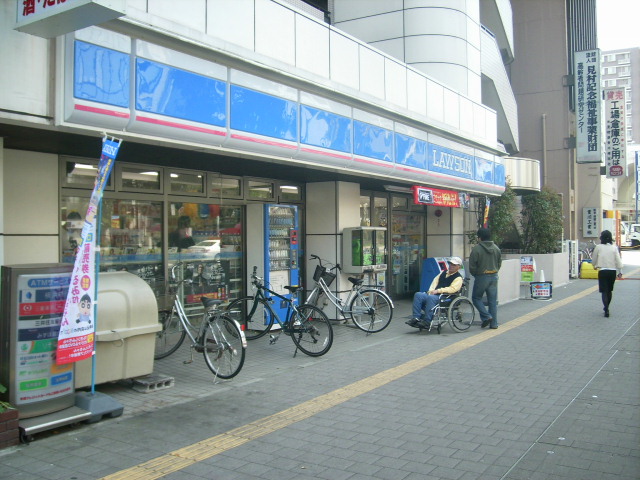 コンビニ　ローソン（コンビニ）まで161m