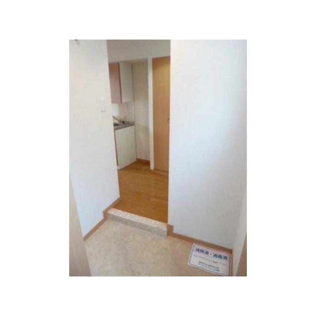 玄関　※同仕様写真含む