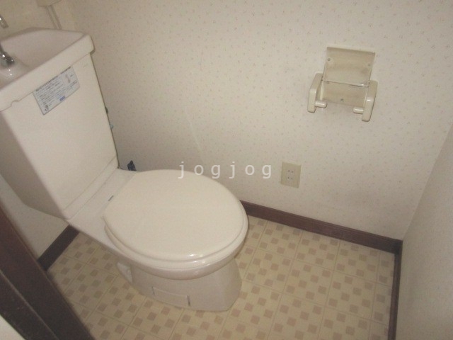 トイレ　類似