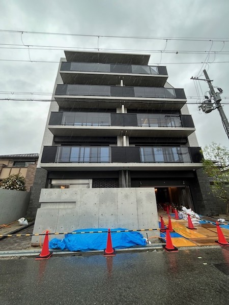 阪急宝塚線 豊中駅 徒歩13分 5階建 築2年の外観写真