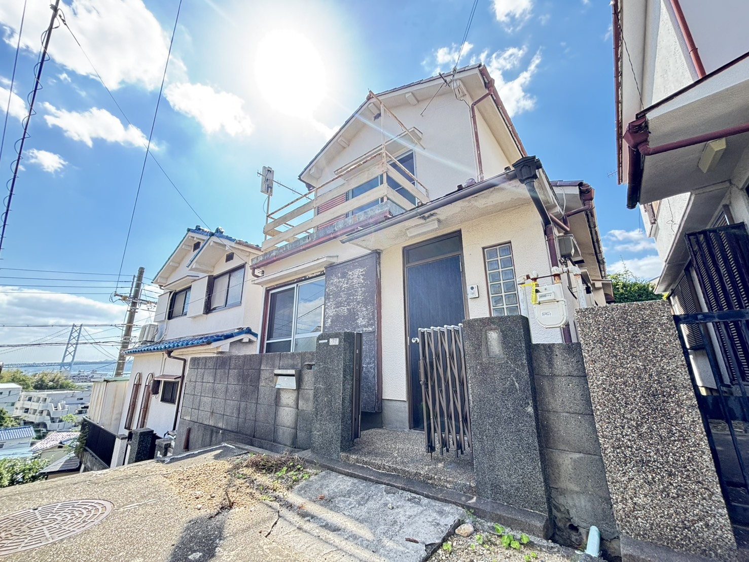 舞子坂3丁目戸建の外観写真