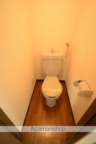 プレイズ中の島のトイレ写真