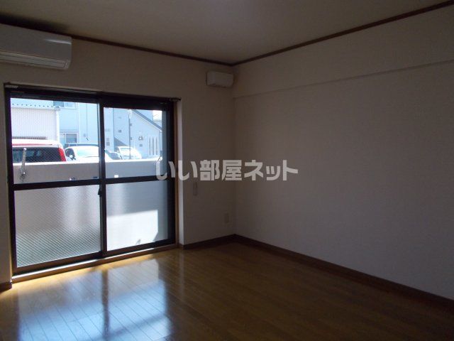 EDGE・78の内装写真