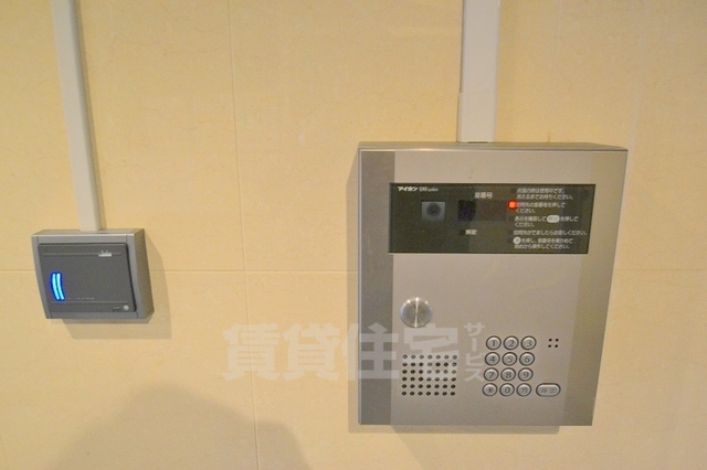 エントランス　オートロック