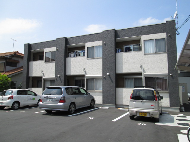 建物外観　Nスタイルホームにお任せ下さい♪