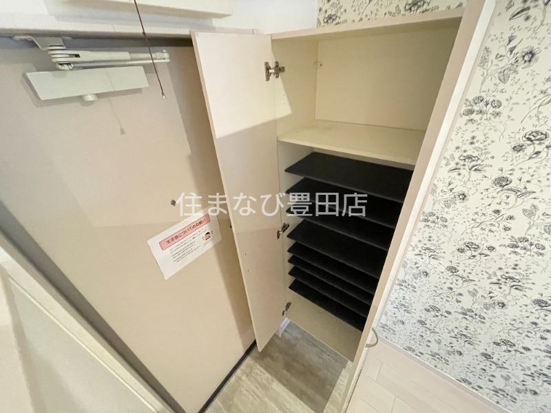 玄関　同型タイプ