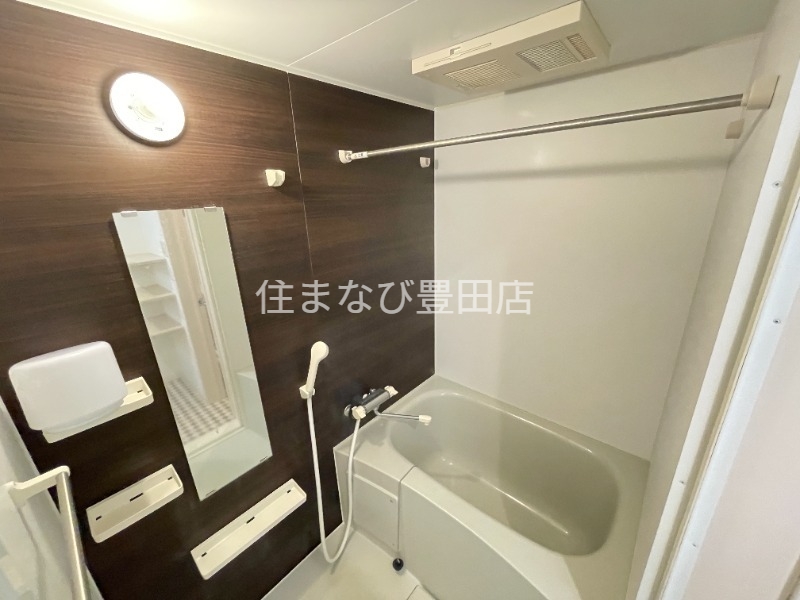 バス・シャワールーム　同型タイプ