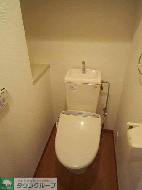 東急池上線 長原駅 徒歩10分 4階建 築26年のトイレ写真