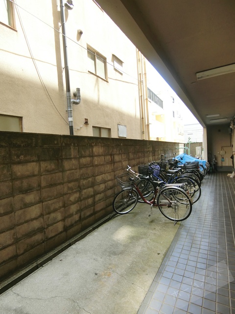 駐車場　駐輪場