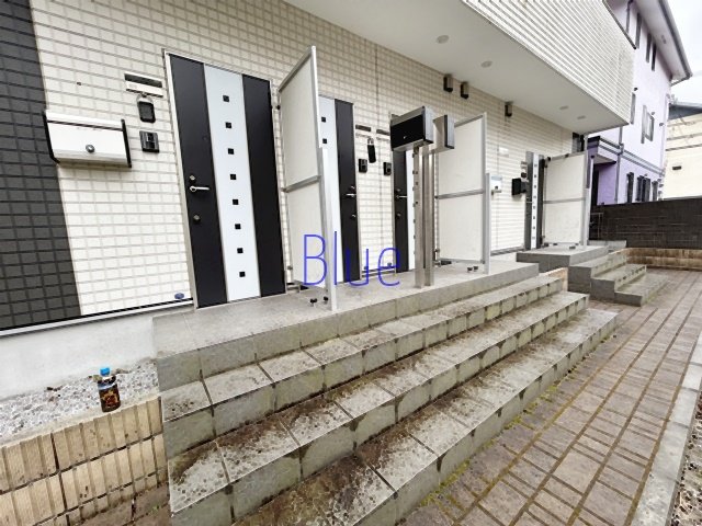 ブルーライン 蒔田駅 徒歩7分 3階建 築9年の外観写真