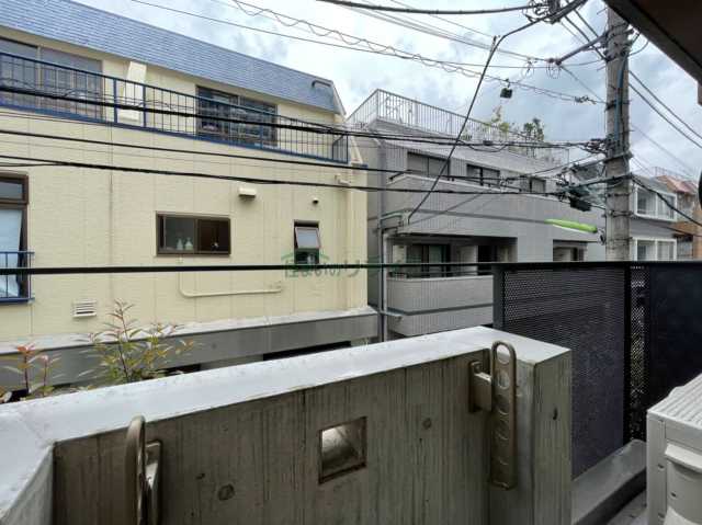 眺望　精養堂アパートメンツ
