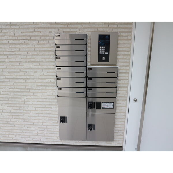 その他設備　エントランス♪　オートロックあり