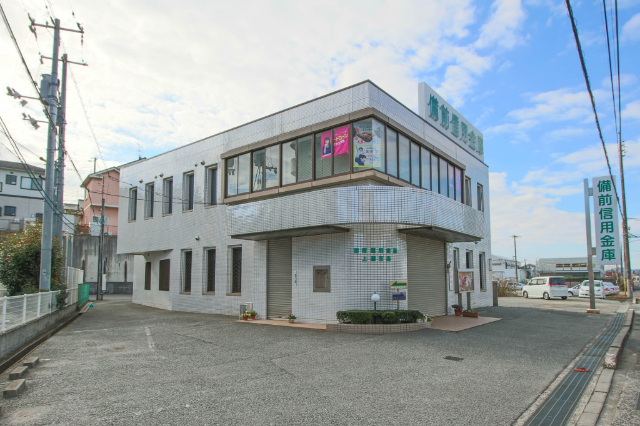 銀行　備前日生信用金庫上道駅前支店（銀行）まで60m