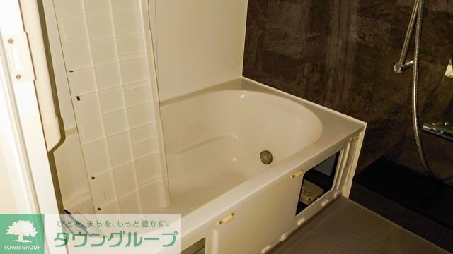 バス・シャワールーム　※写真は同タイプ住戸です。