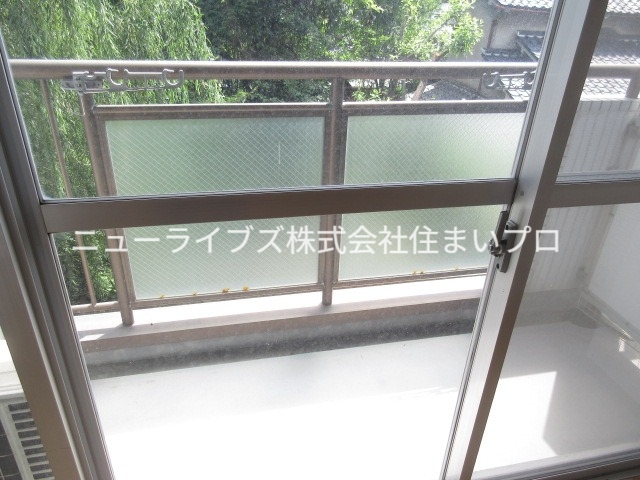 京阪本線 古川橋駅 徒歩25分 4階建 築37年の内装写真