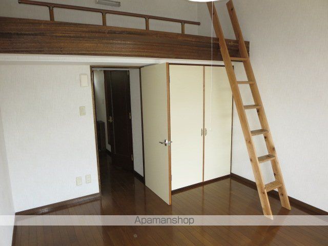 NKハイツVの居間写真