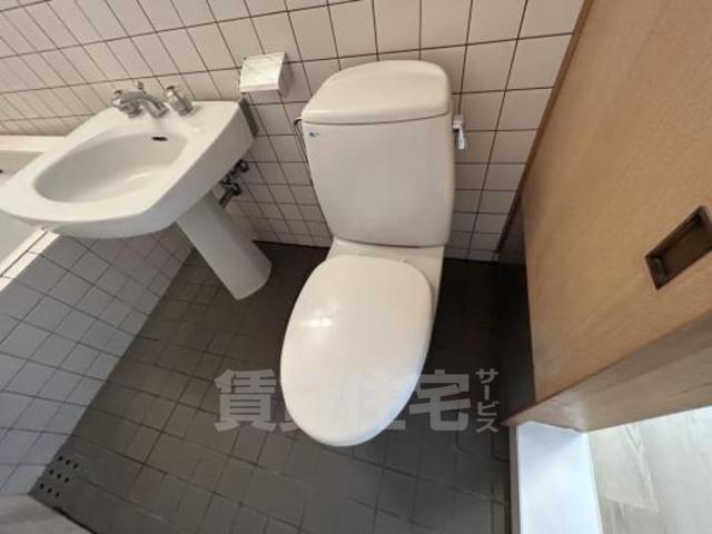ロイヤルプロヴァンスのトイレ写真