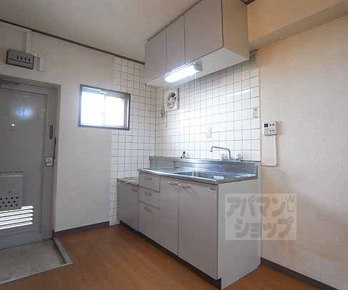 渋谷マンションのキッチン写真