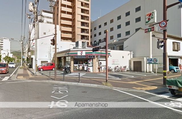 コンビニ　セブンイレブン内山下1丁目店（コンビニ）まで232m